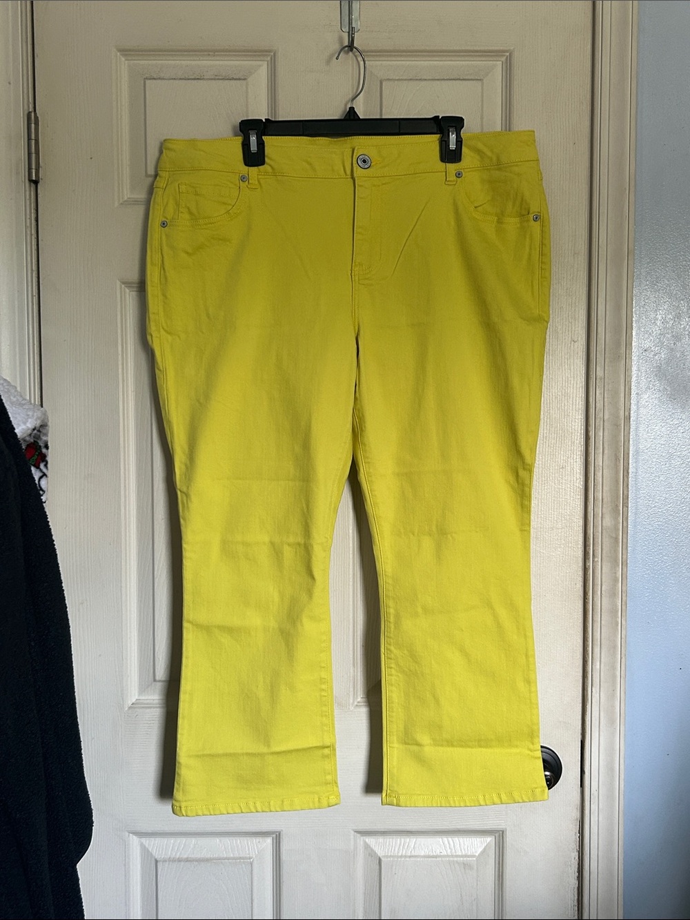 Cabi sunny yellow glow stick kick back kick flare Jean size 18 - Picture 3 of 6
